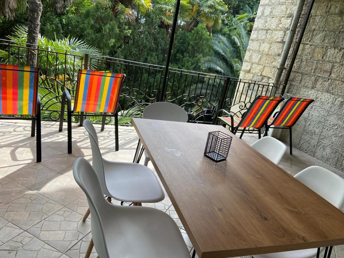 Gagra Hotel Printsevskii Zamok Exteriör bild
