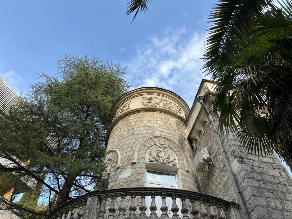 Gagra Hotel Printsevskii Zamok Exteriör bild